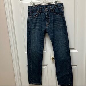 Levi Strauss straight leg 505 jeans, denim blue size W32 L30